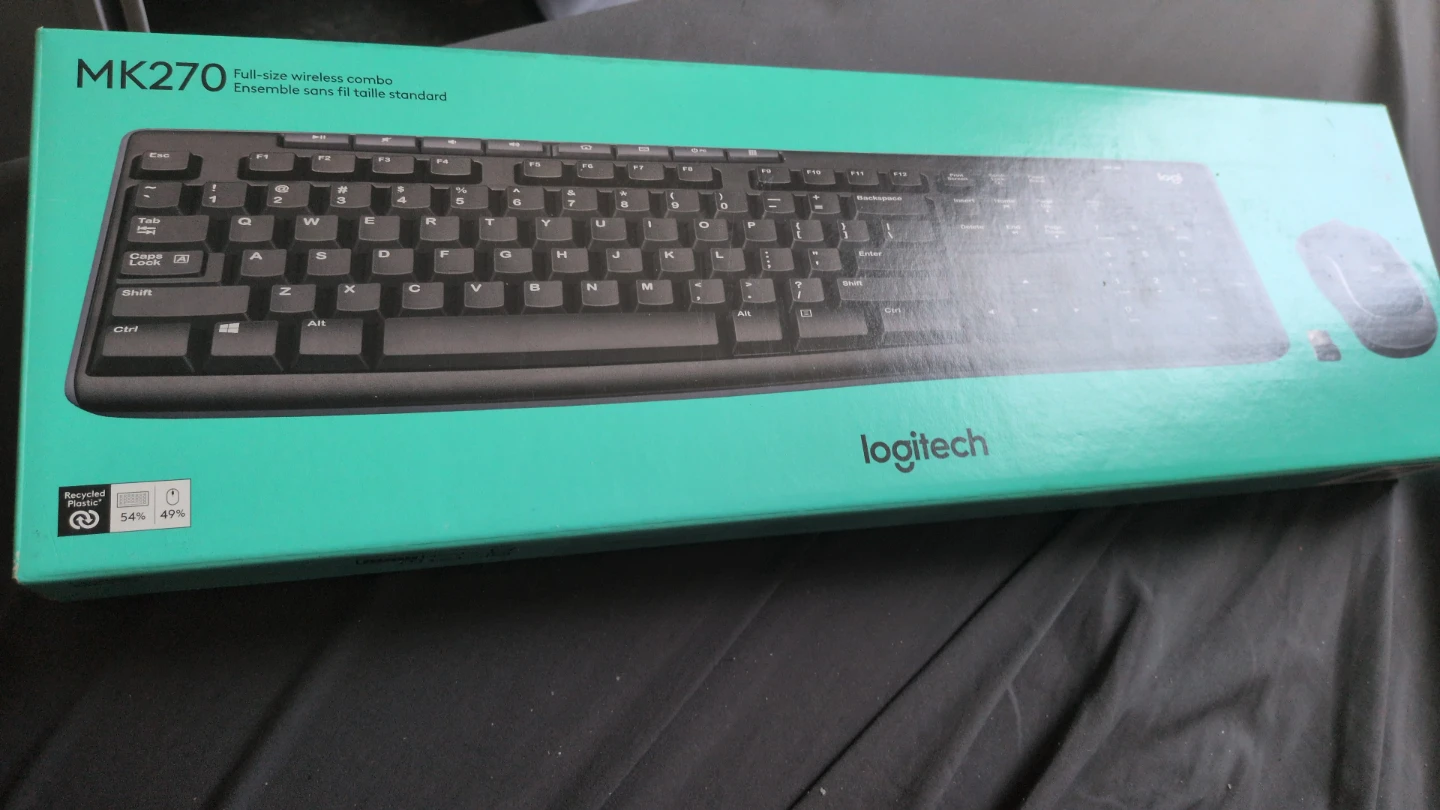 Logitech MK270 Wireless Keyboard and Mouse Combo