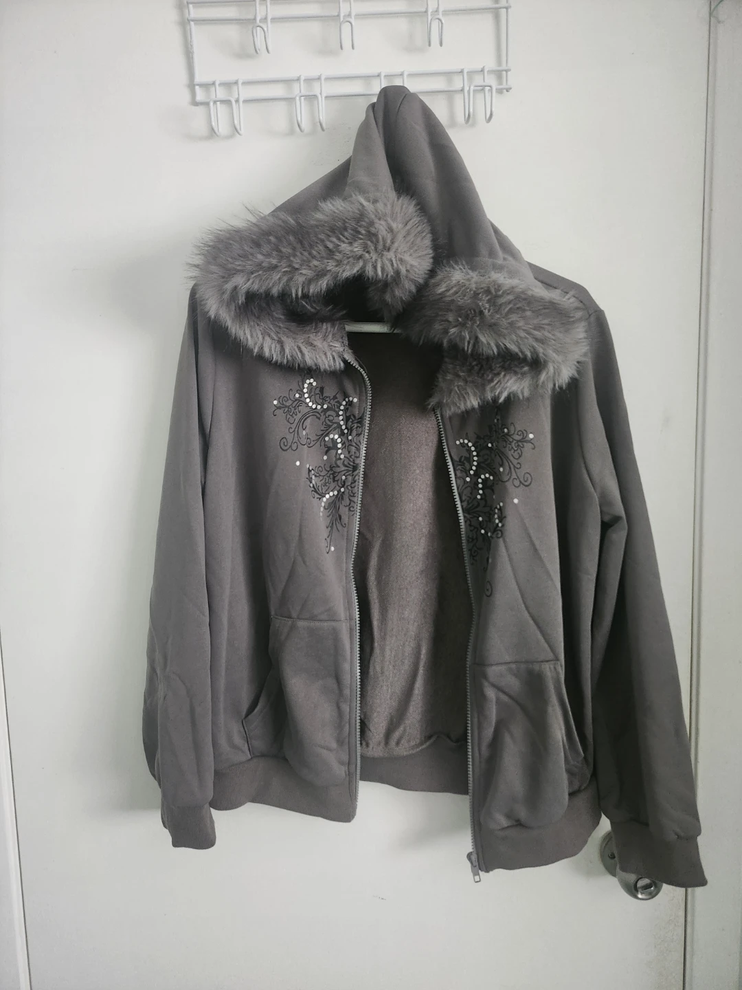 Y2K retro Grey Zip-Up Hoodie with Faux Fur - Size L - photo 4