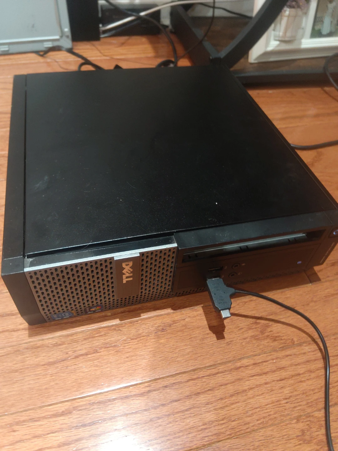 Custom Gaming Dell SFF PC - photo 2