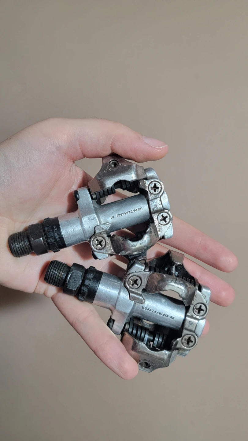 Shimano Clipless Pedals (PD-M525)