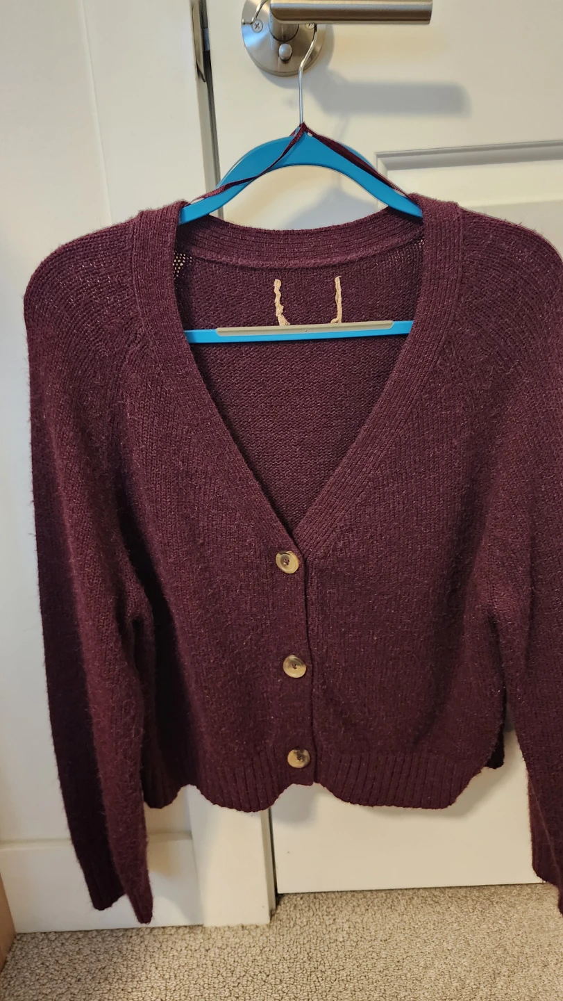 Red-purple V-Neck Cardigan - photo 3