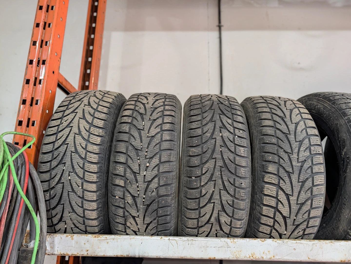 215/60R16 95T four winter tires no rims