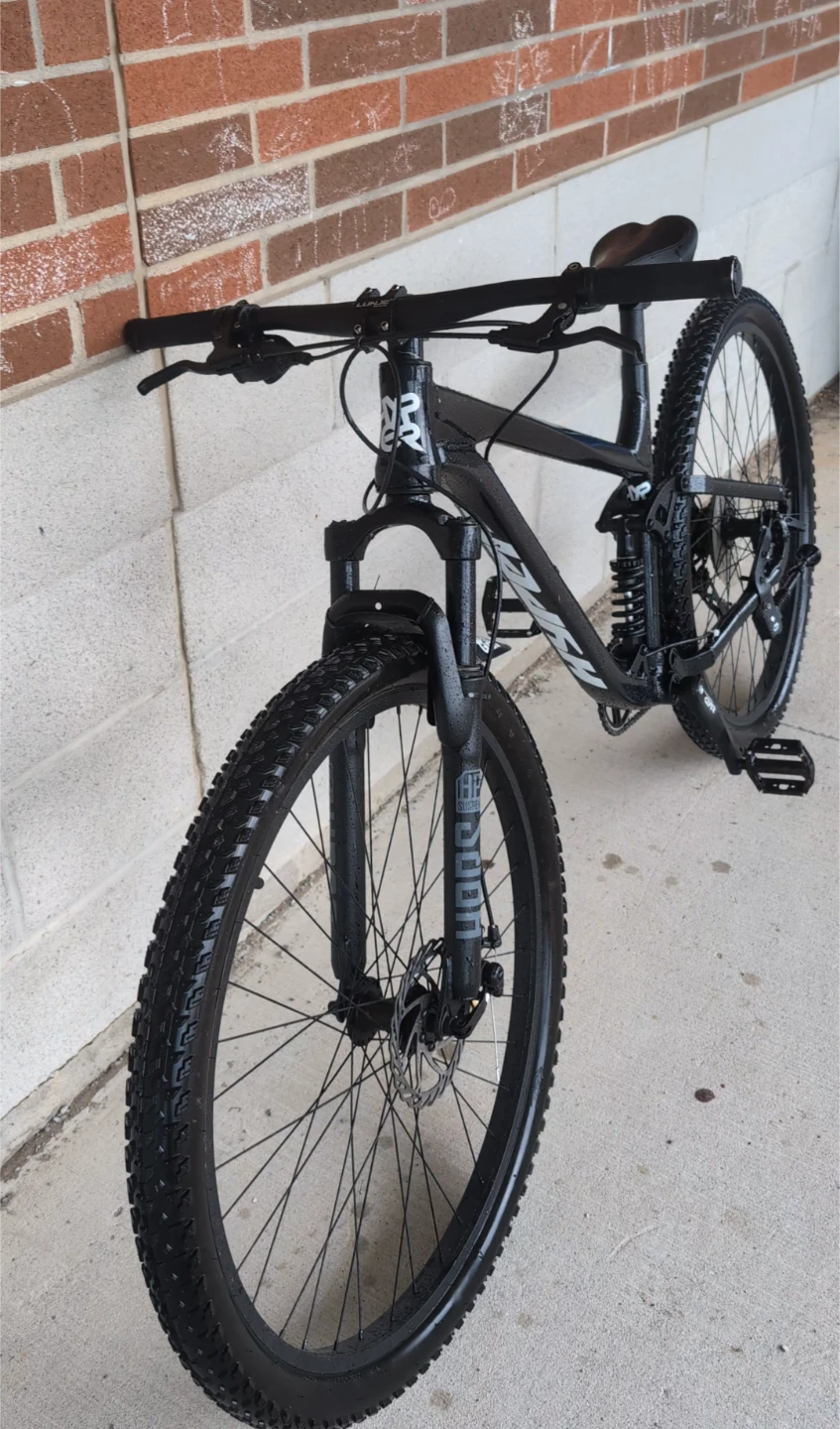 Hyper Viking Trail Pro 29 inch