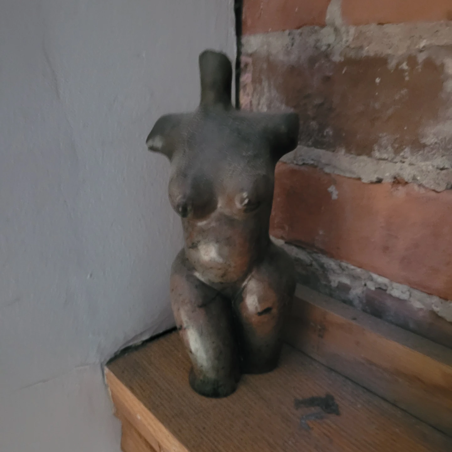 Sculpture torso woman statue
