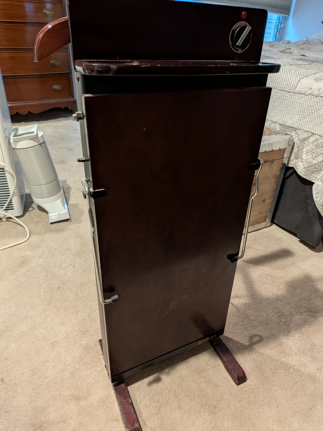 Salton Valet Valet Butler Automatic Clothes Press