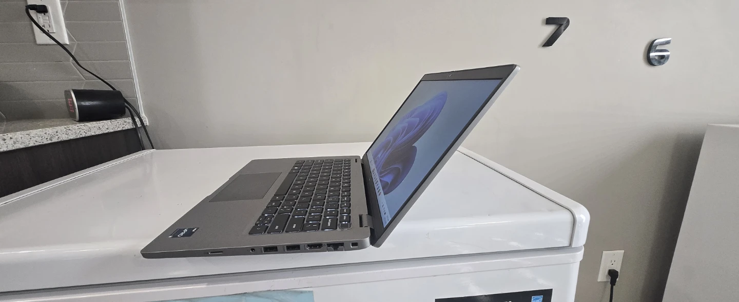 Dell Latitude 5430 Laptop