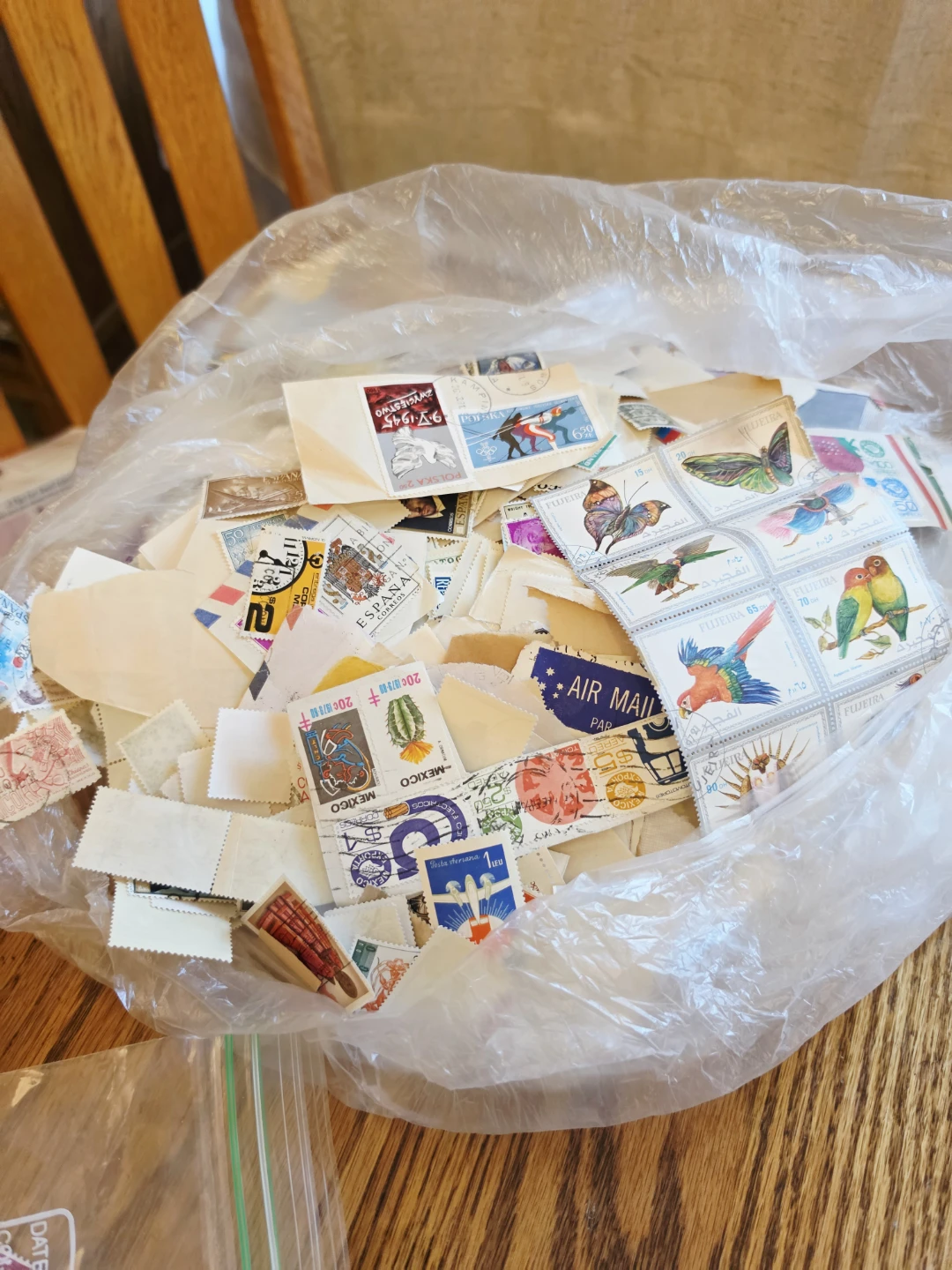 Large used stamp collection - photo 5