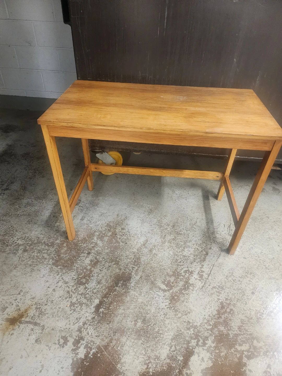 Wooden Desk Table