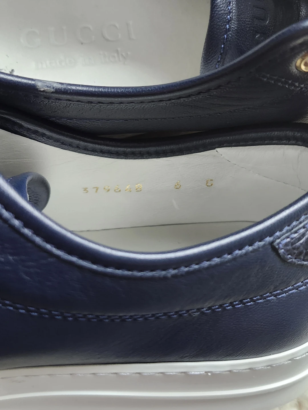 Gucci Navy Leather Sneakers - photo 4