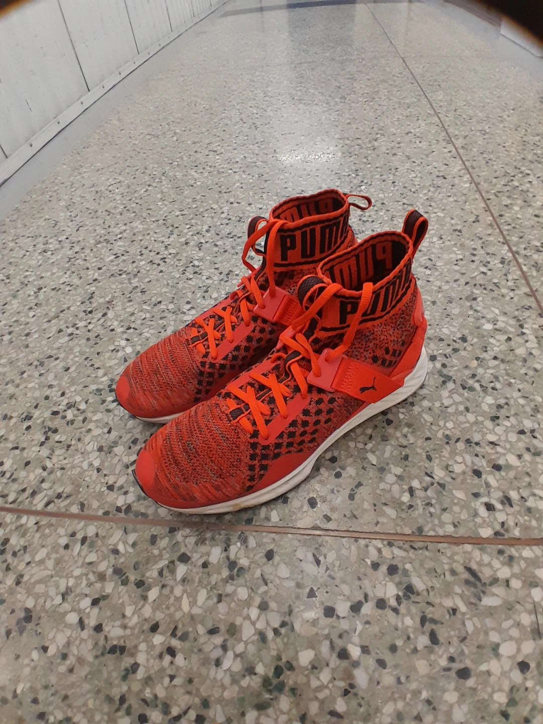 Puma Red Knit High-Top Running Shoes Men's Size 10.5