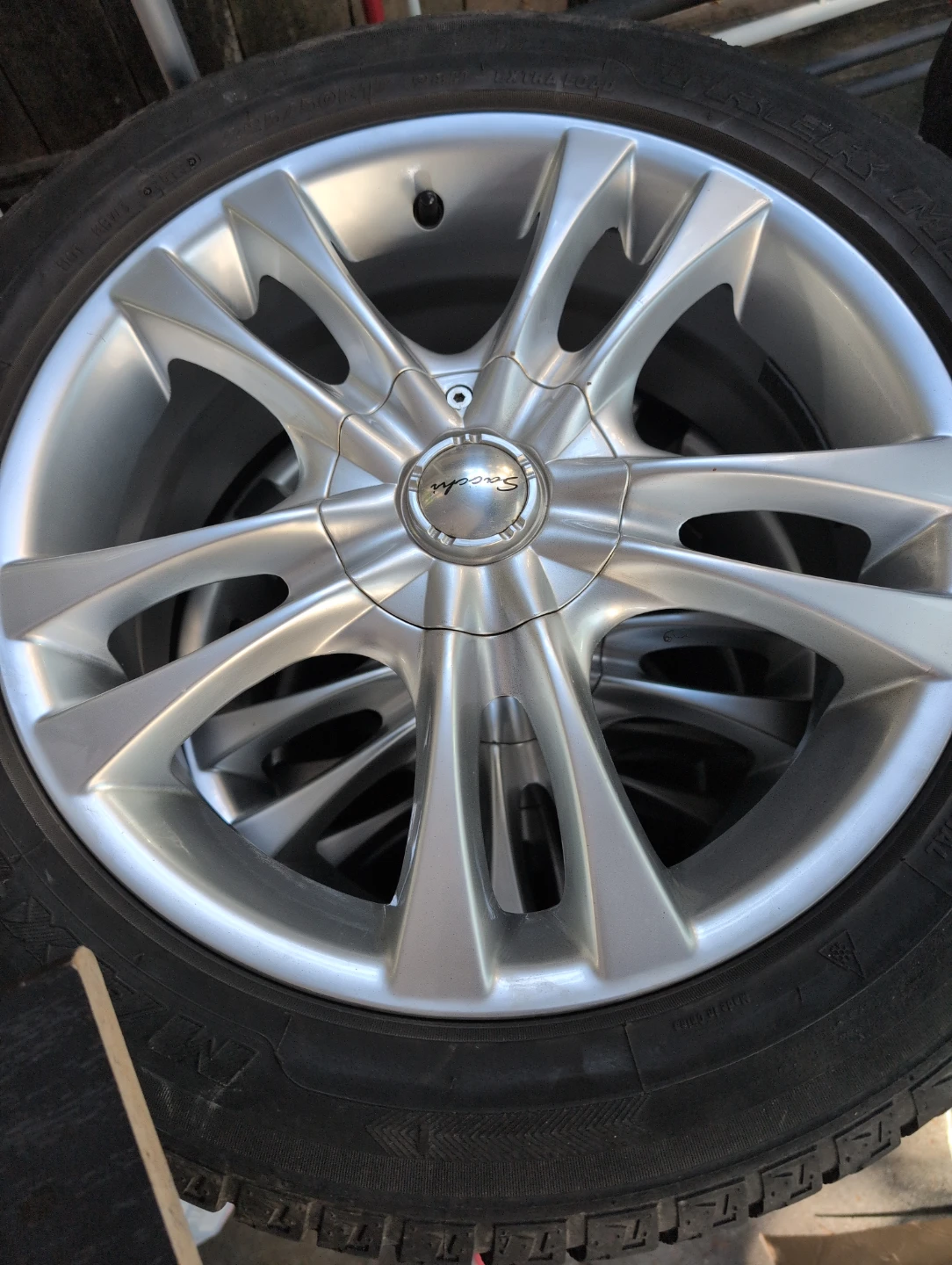 Sacchi Rims with 225/50R17 Tires - photo 2