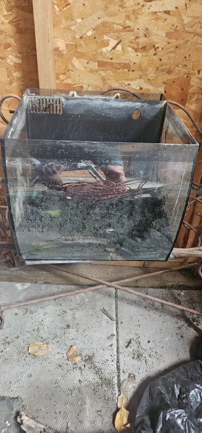 Glass Aquarium Tank - photo 2