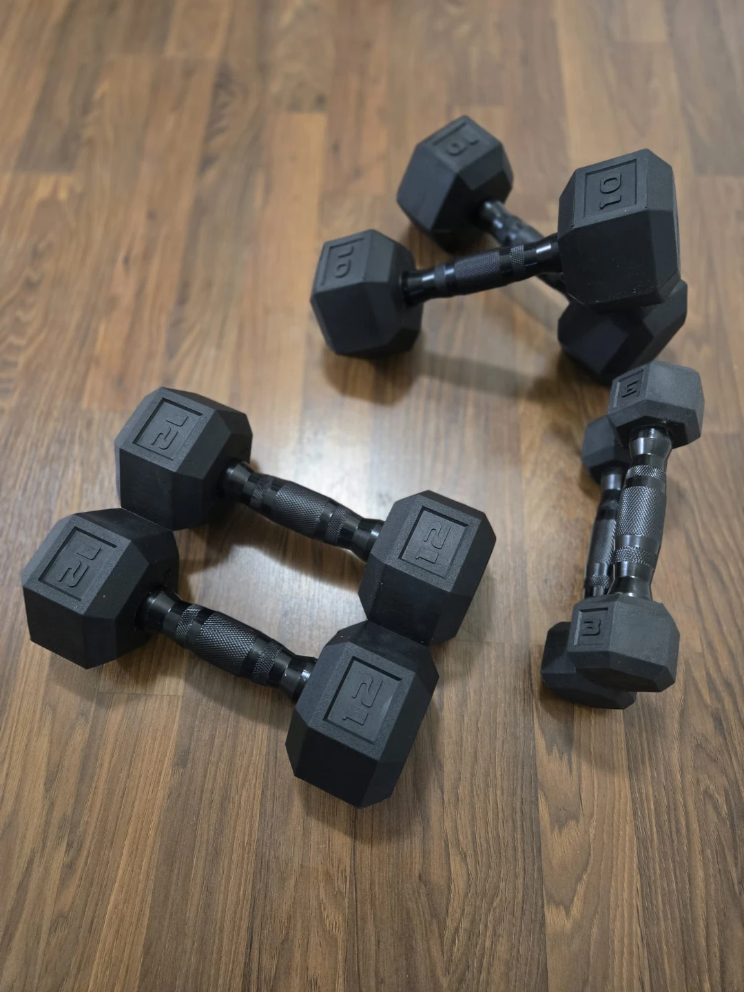 3lb - 50lb Rubber Hex Dumbbells (Sleek Black Handles)