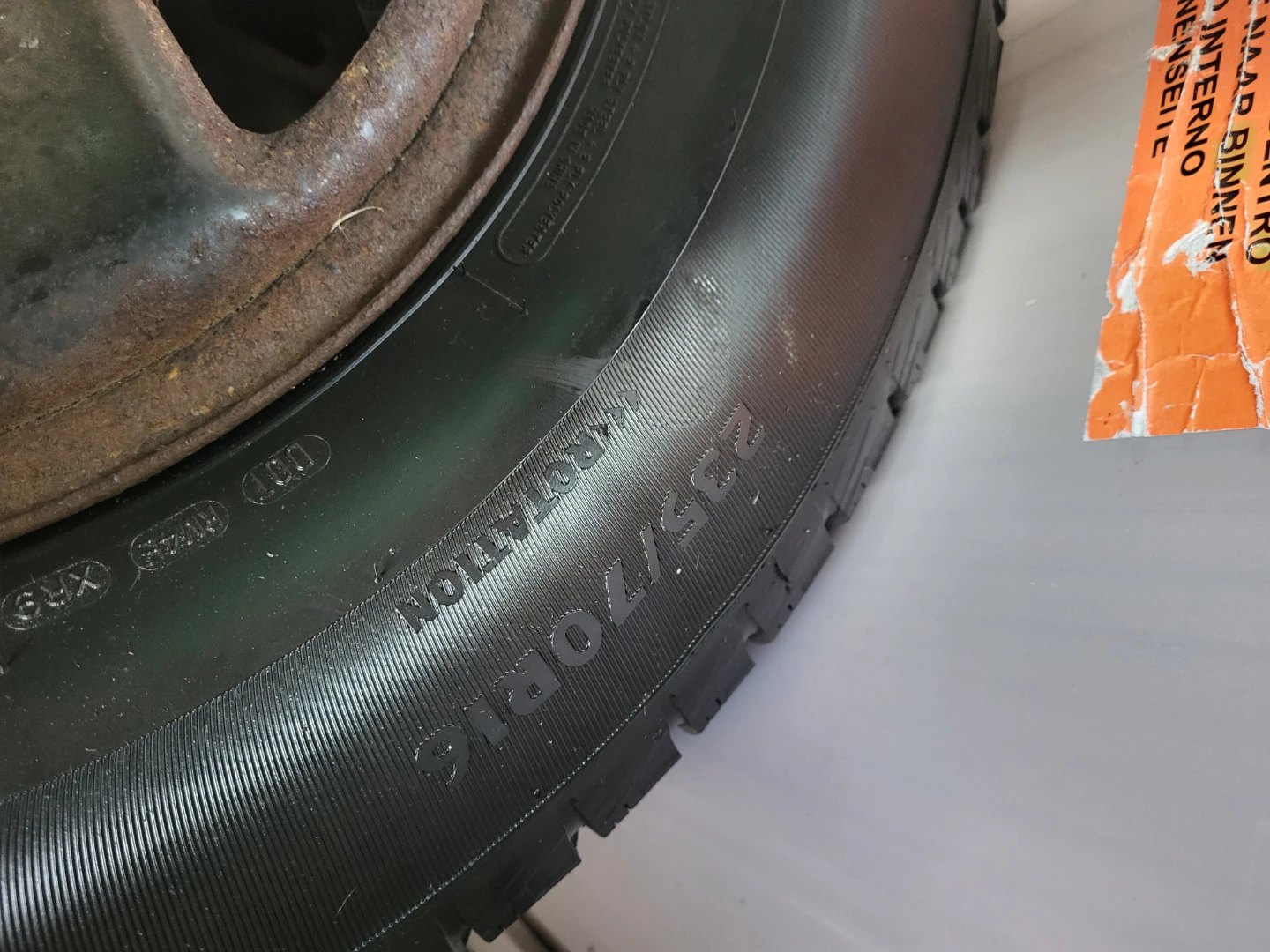 Motomaster Winter Tires 235/70R16 - photo 2