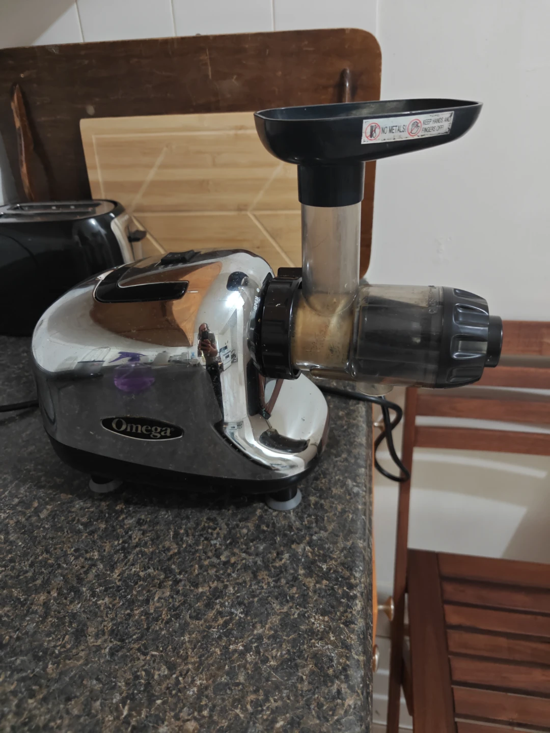 Omega Juice Extractor Model 8005