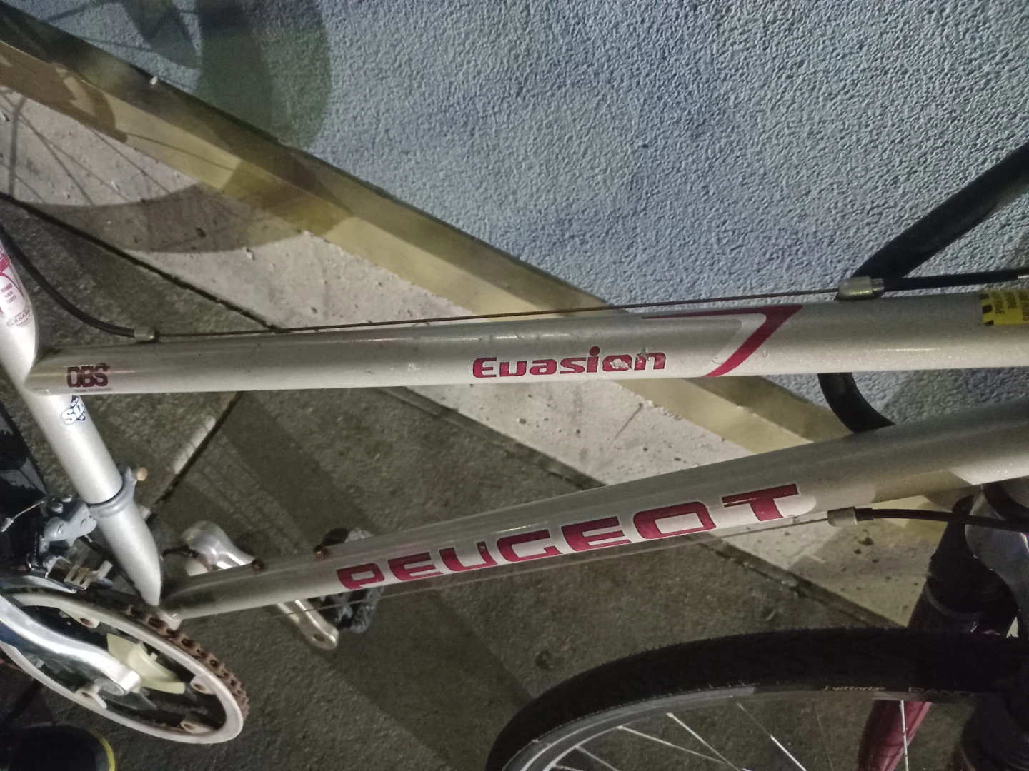 Peugeot Evasion Touring Bicycle - photo 3