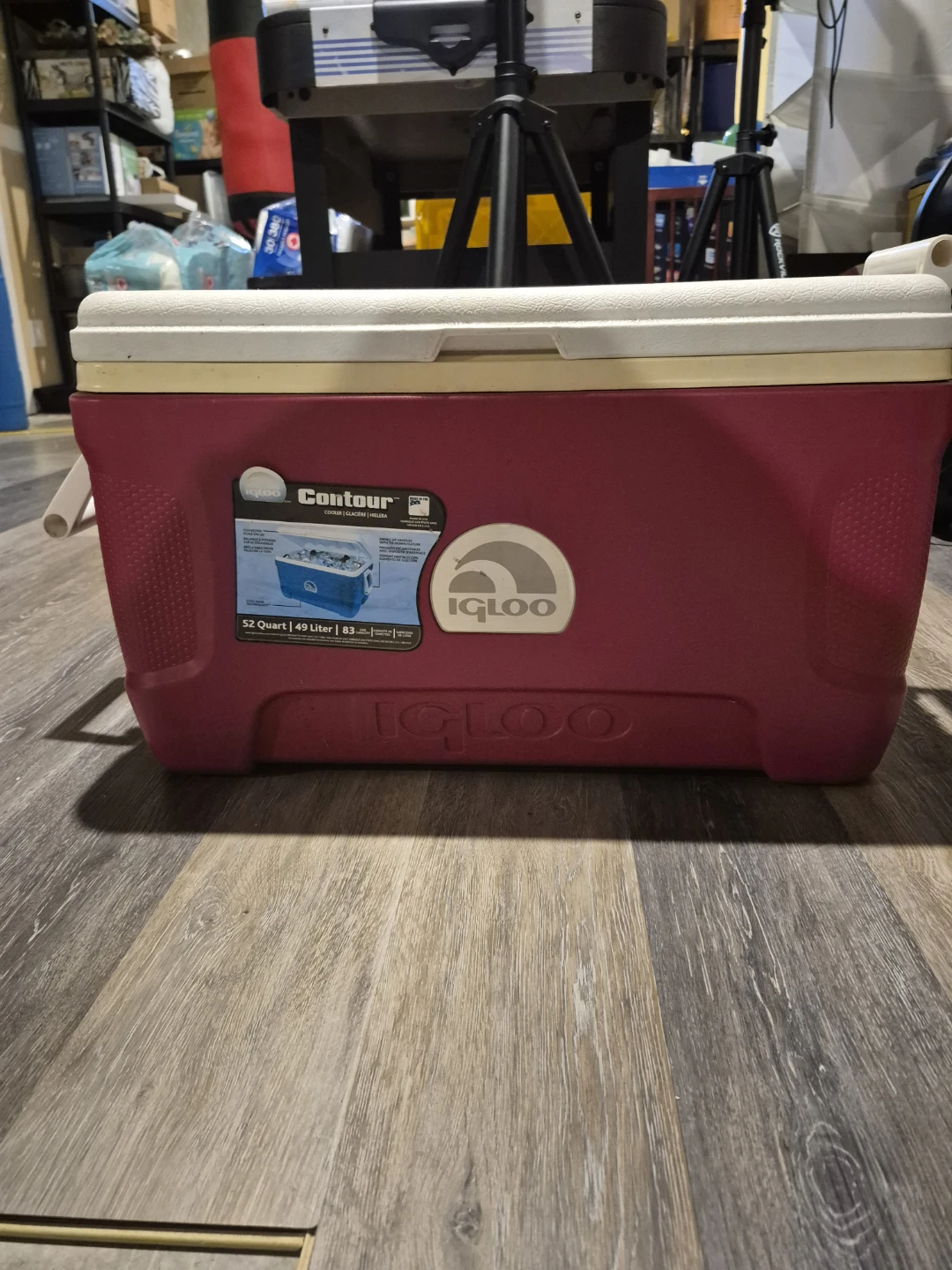 Igloo Contour Cooler 52 Qt