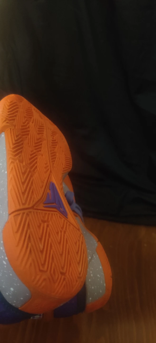 Nike Freak 1 Basketball Shoes size 4. Insoles are missing - photo 3