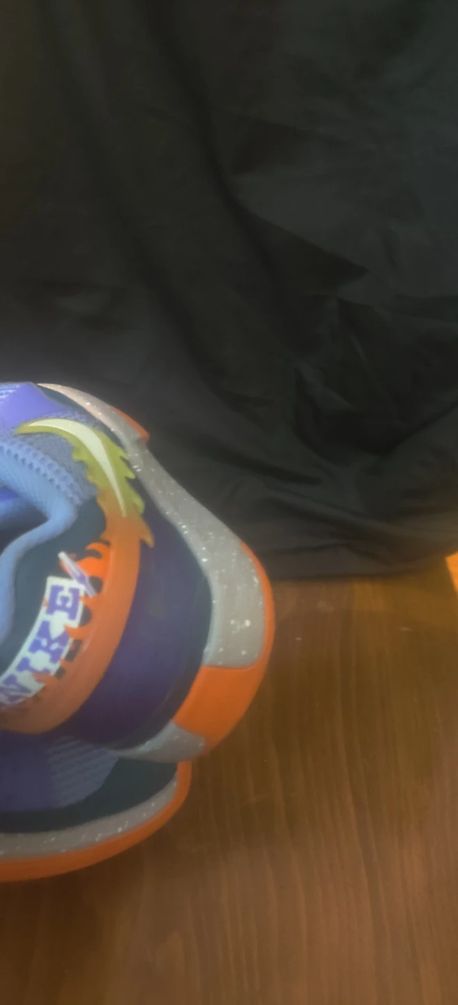 Nike Freak 1 Basketball Shoes size 4. Insoles are missing - photo 5