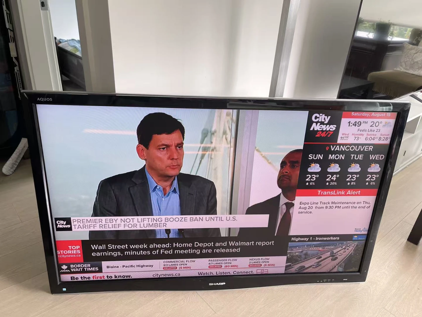 Sharp Aquos Flat Screen 52-inch  TV - photo 2