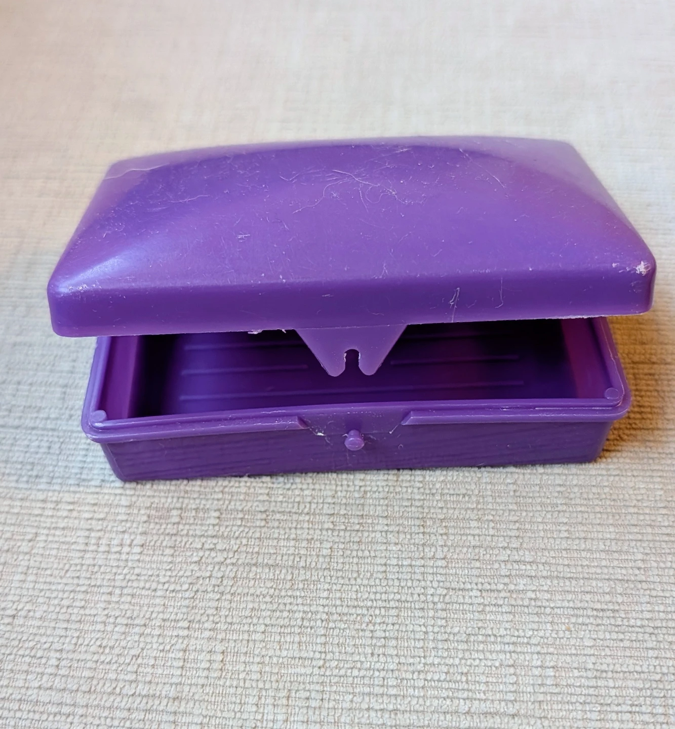 Purple Plastic Bag Soap Storage Container with Lid