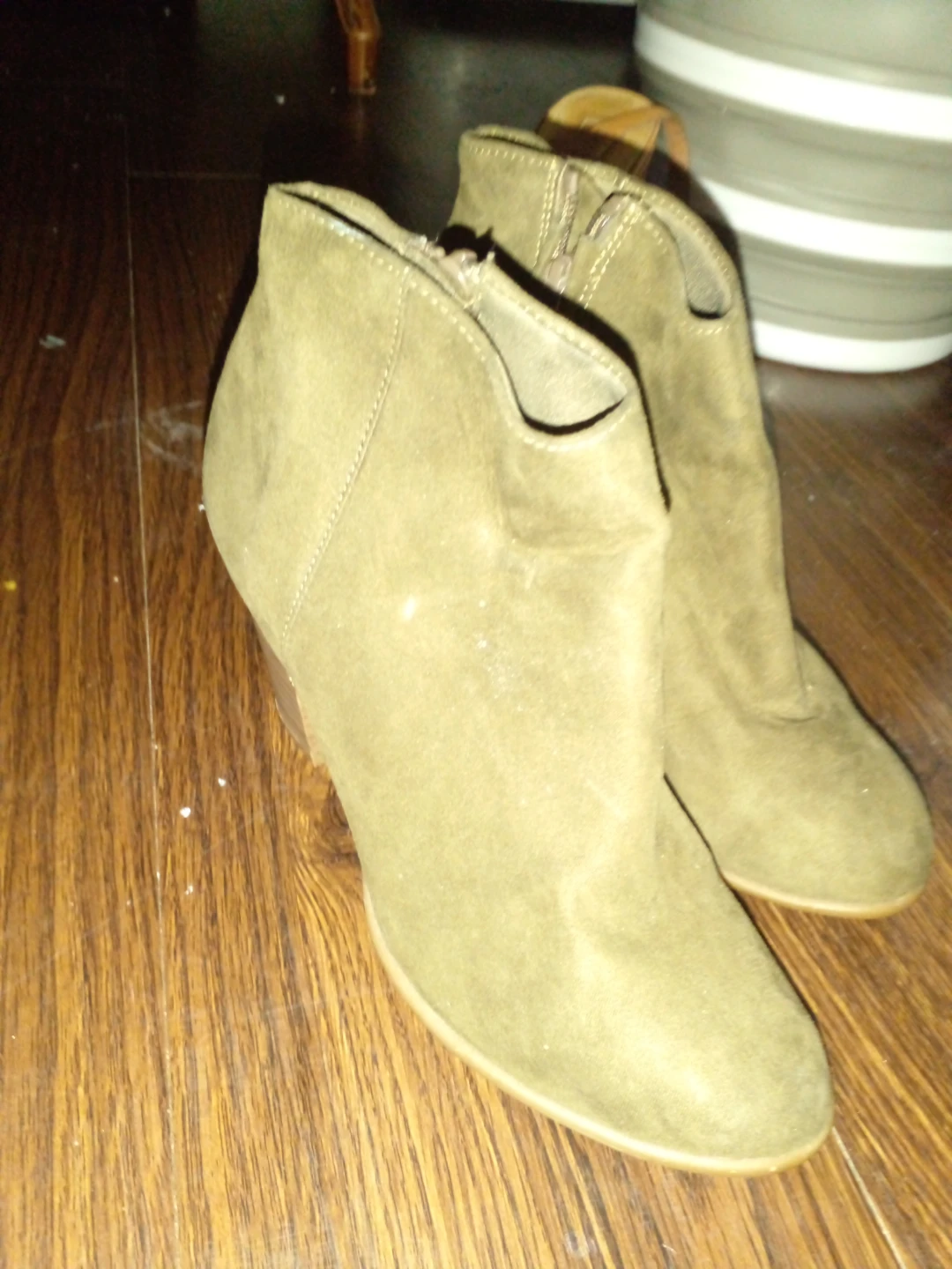 Women's Suede Wedge Ankle Boots - Olive Green - photo 2