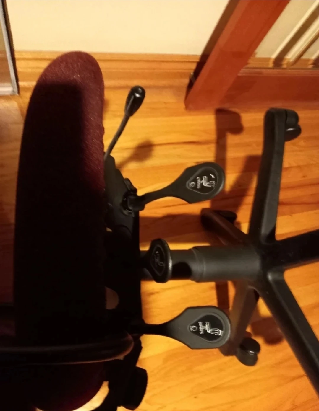 🏢 Rolling Office Chair 🪑💺 - photo 3