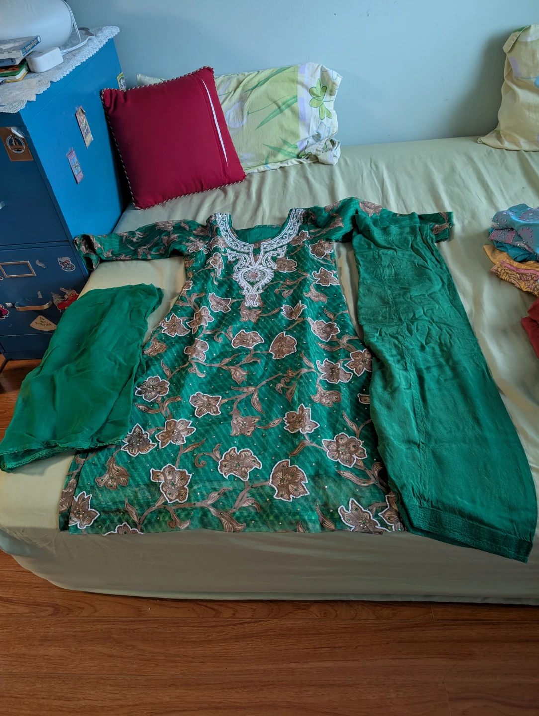 Women's Salwar Kameez Set 3for 55