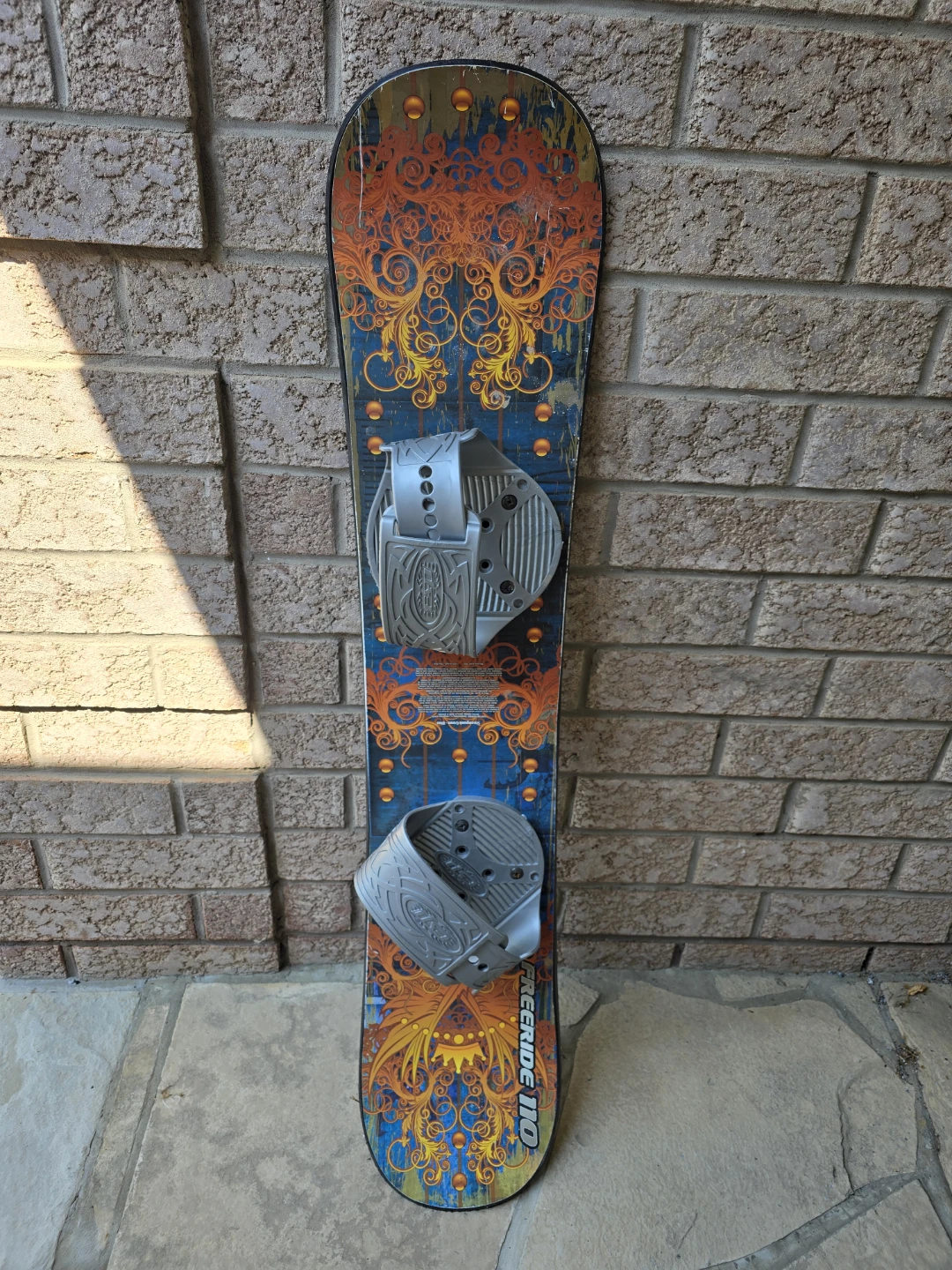 Freeride 110 Snowboard with Bindings