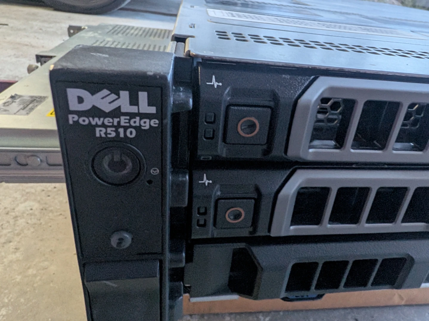 Dell PowerEdge R510 Server - 2U Rackmount