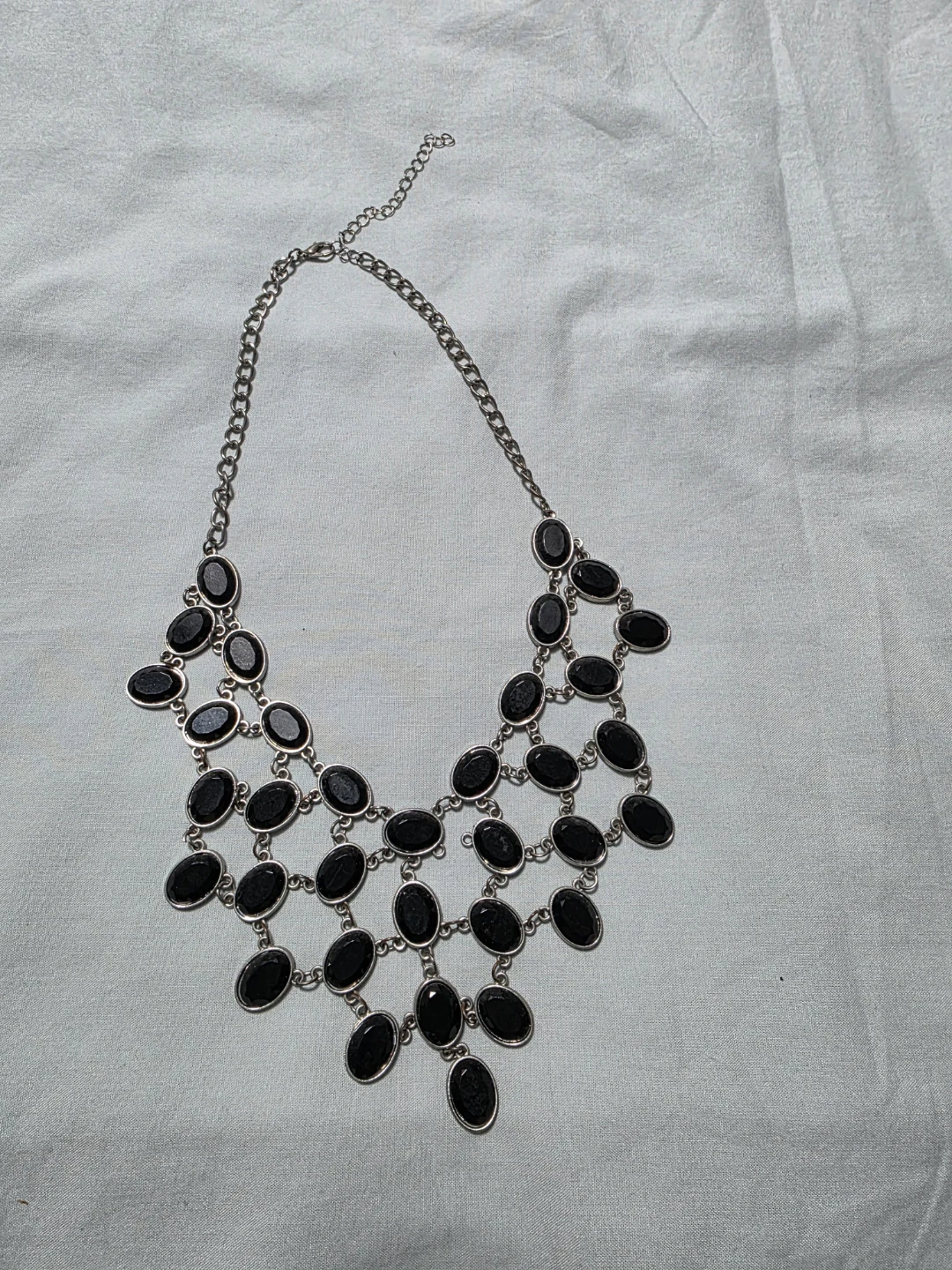 Set of 3 Statement Bib Necklaces - Mint, Red, and Black. - photo 4