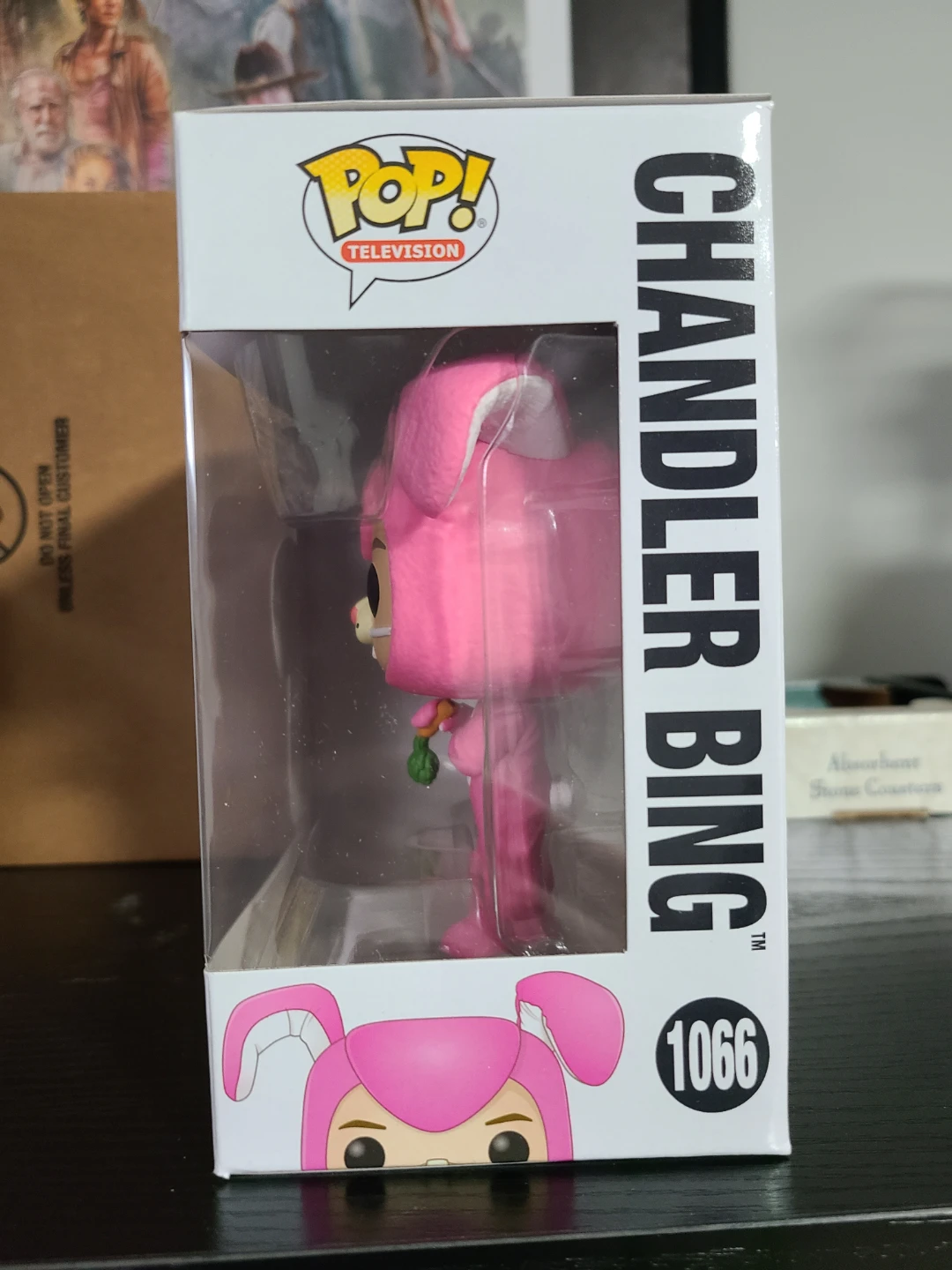 Funko Pop! Friends Chandler Bing 1066 Vinyl Figure - photo 2
