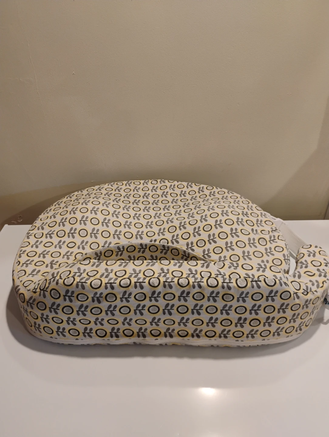 Nursing Pillow - photo 3