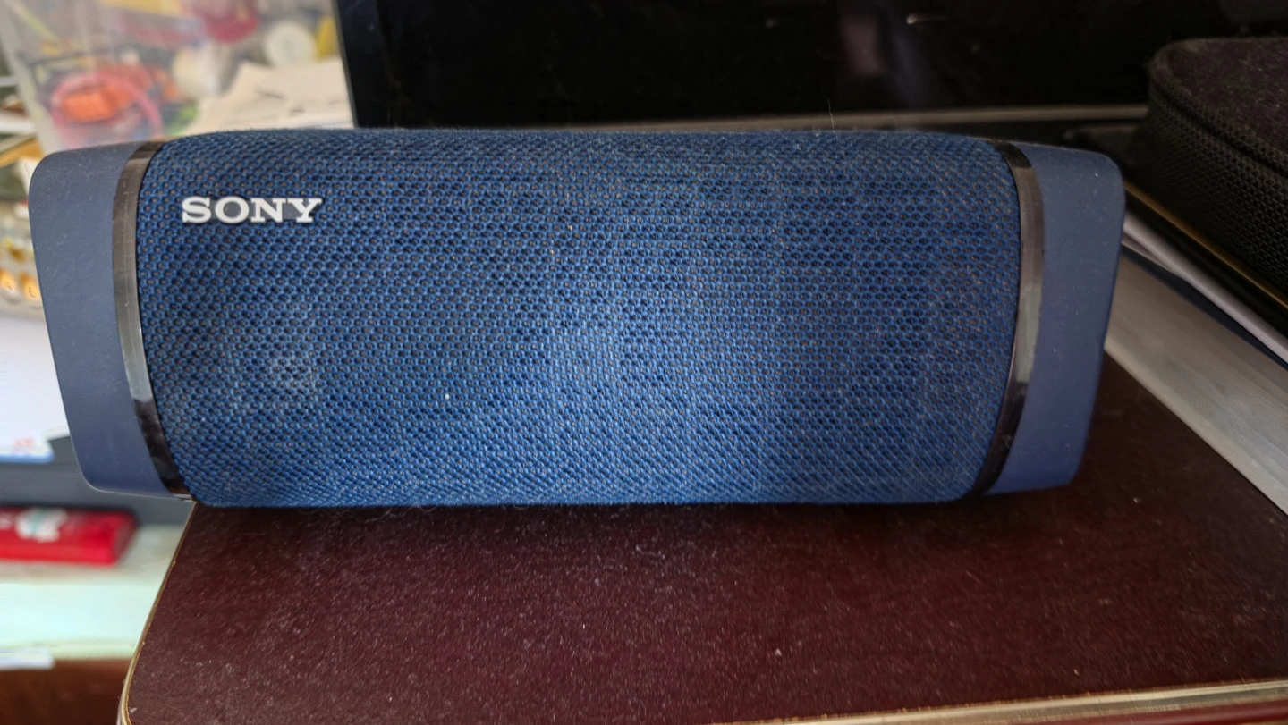 Sony XB33