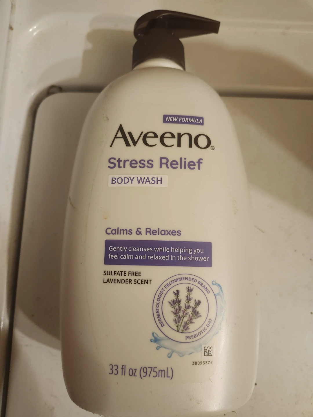 Aveeno Stress Relief Body Wash 33 fl oz