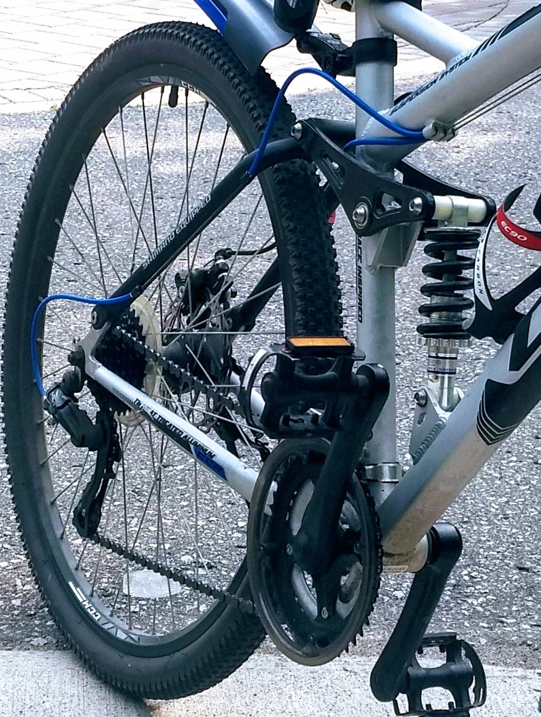 A dual suspension bike - photo 4