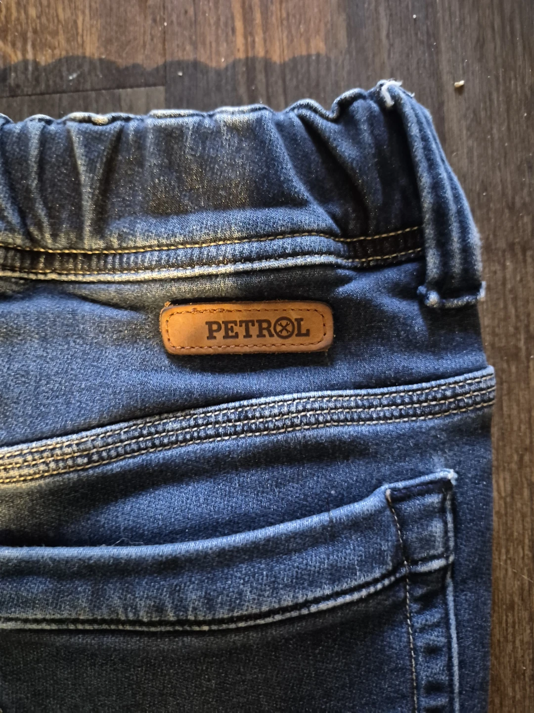 Petrol Jeans