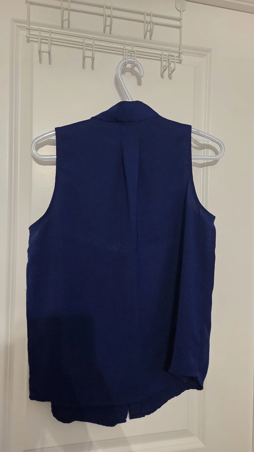 Forever 21 Royal Blue Sleeveless V-Neck Blouse - photo 3