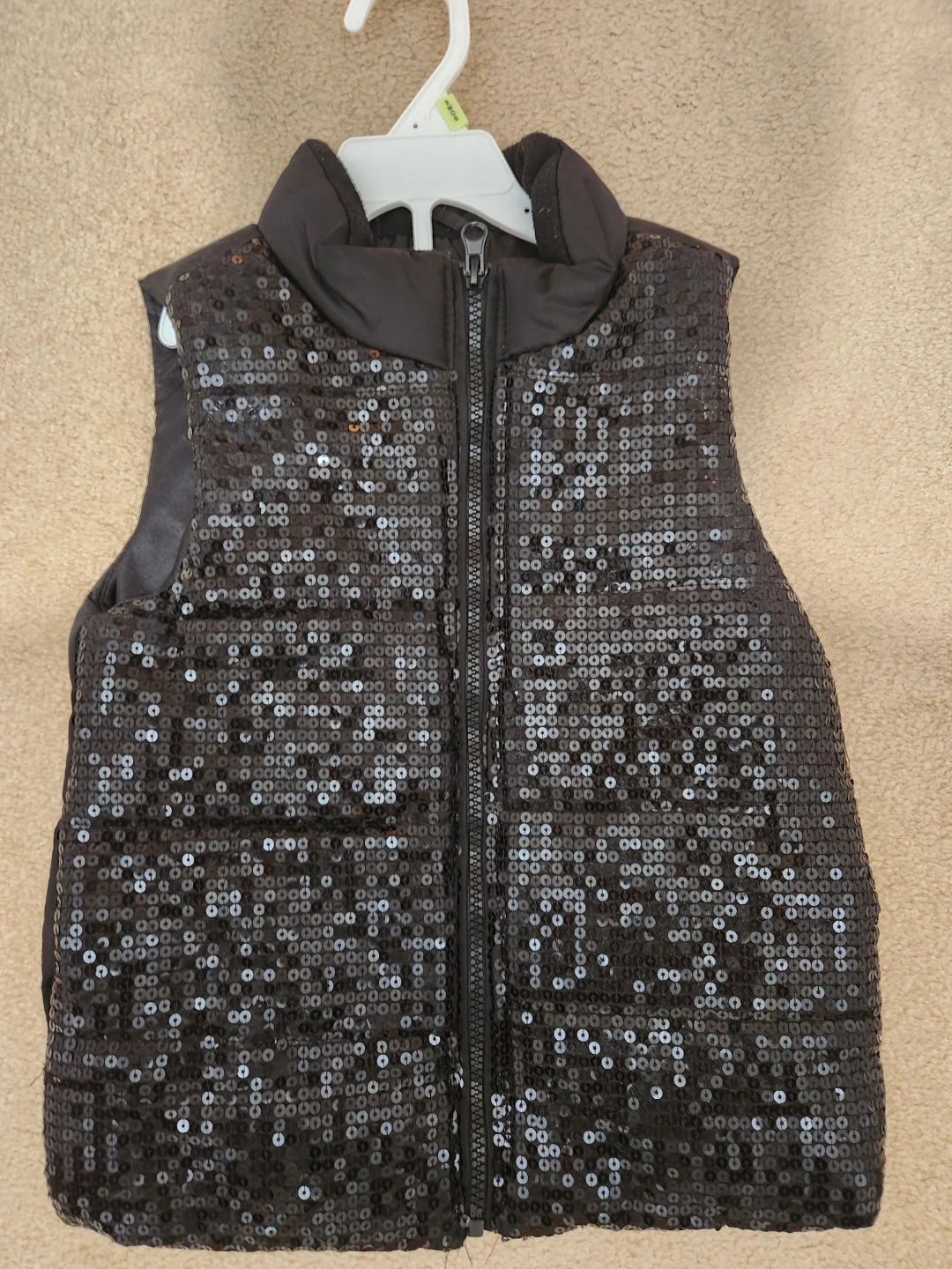 Shimmery girl puffer jacket