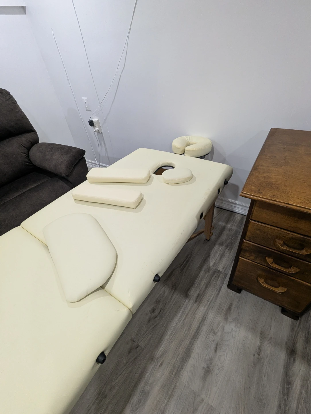 Adjustable Portable Massage Table