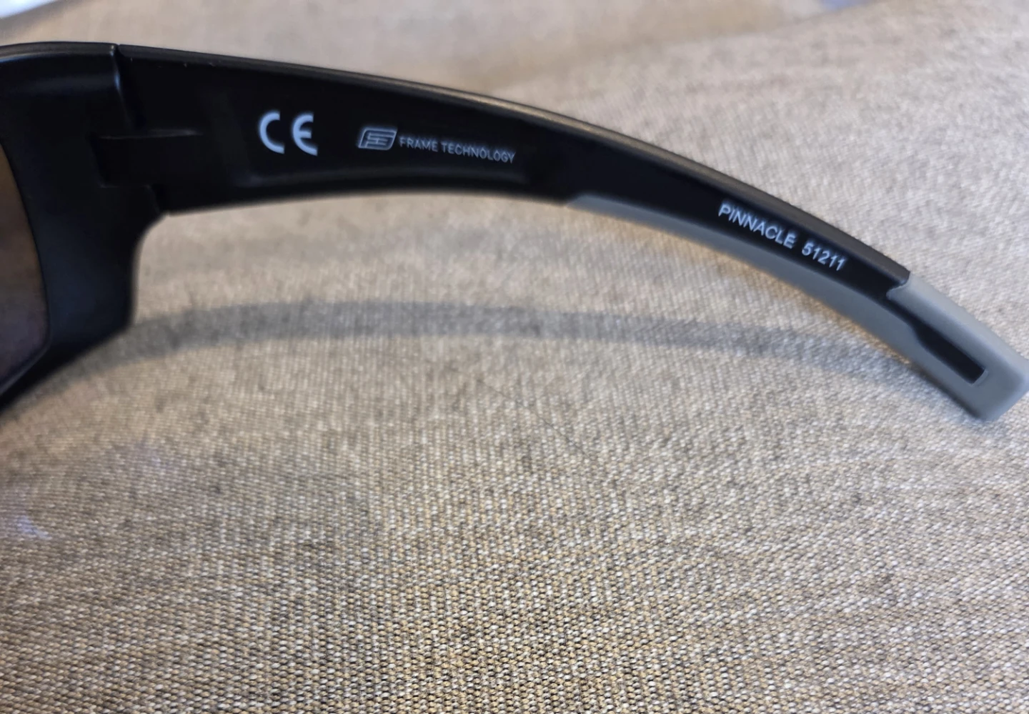 Men's polarized sunglasses excellent condition - photo 3