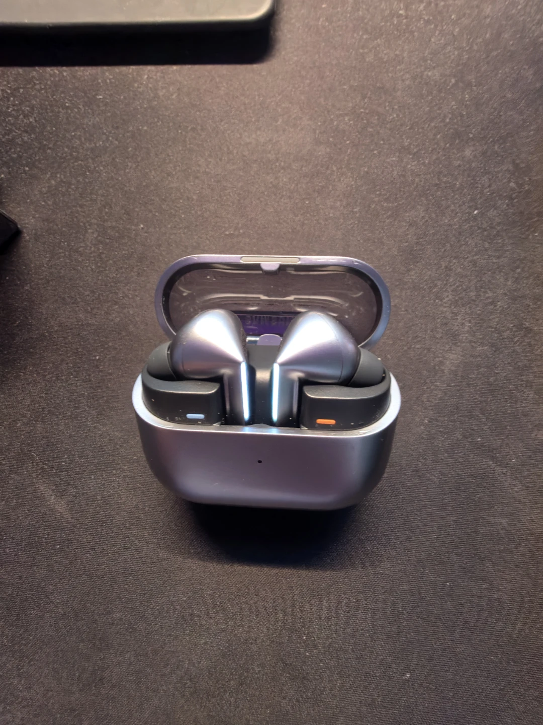 Samsung Galaxy Buds3 Pro Wireless Earbuds - photo 3