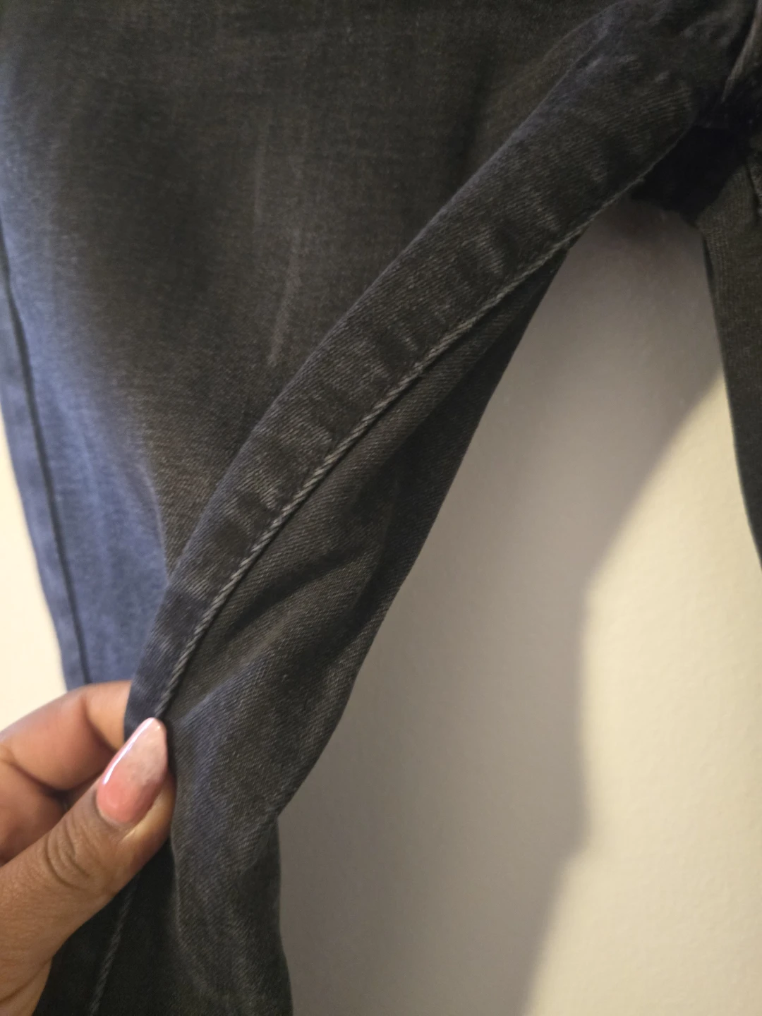 Dark wash skinny jeans - photo 2