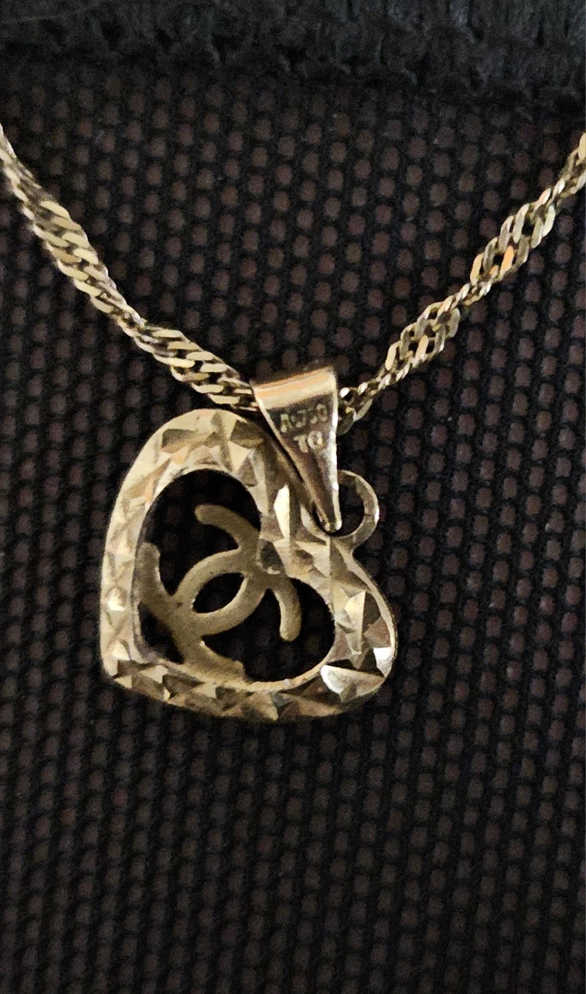 18K Gold CHANEL pendant with 14k gold rope style chain - photo 3