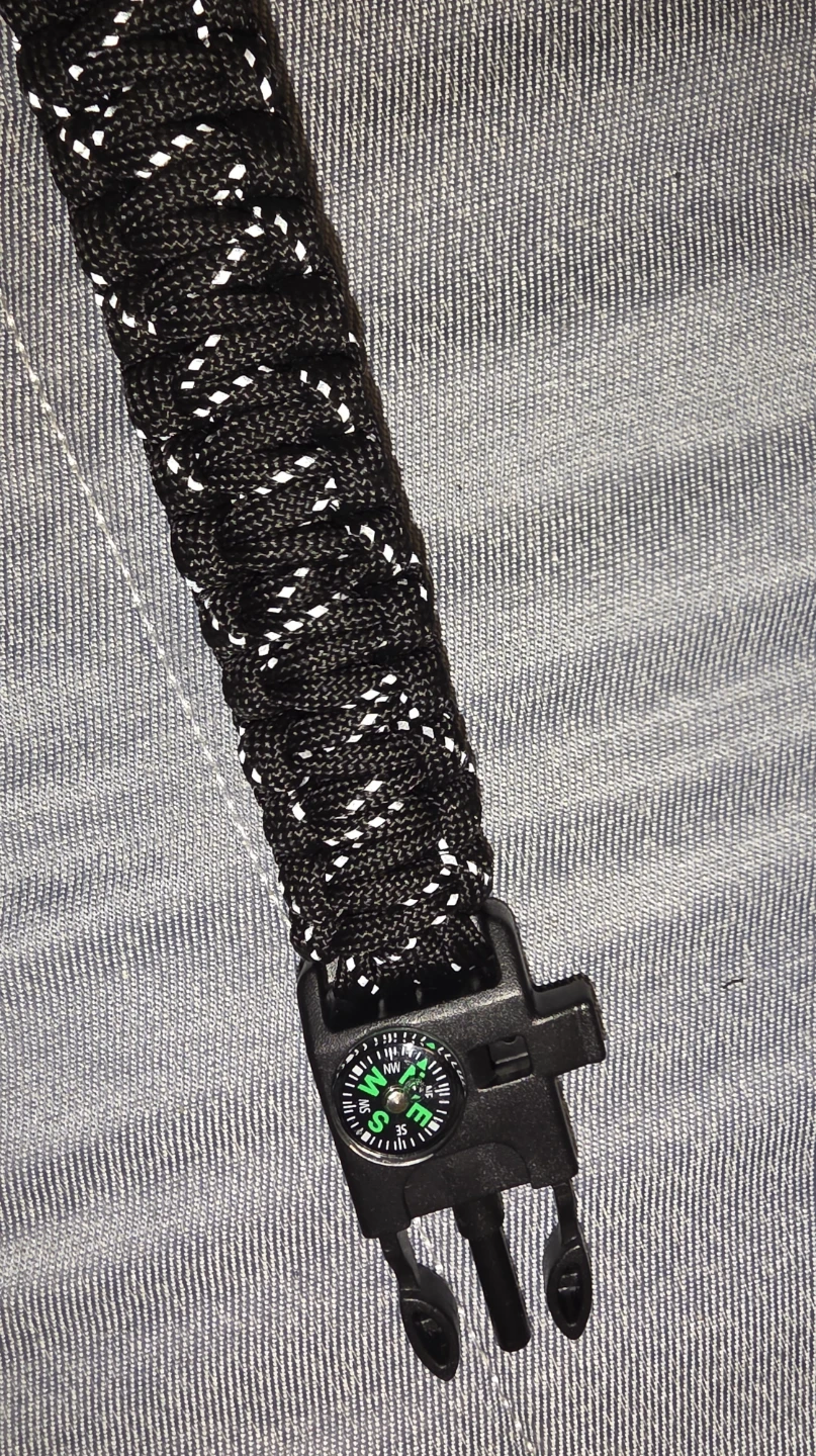 Black Paracord Survival Bracelet with Compass - photo 3