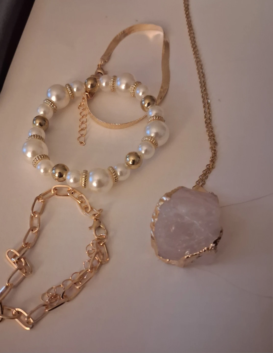 Gold-tone Faux Pearl & Chain Jewellery Set
