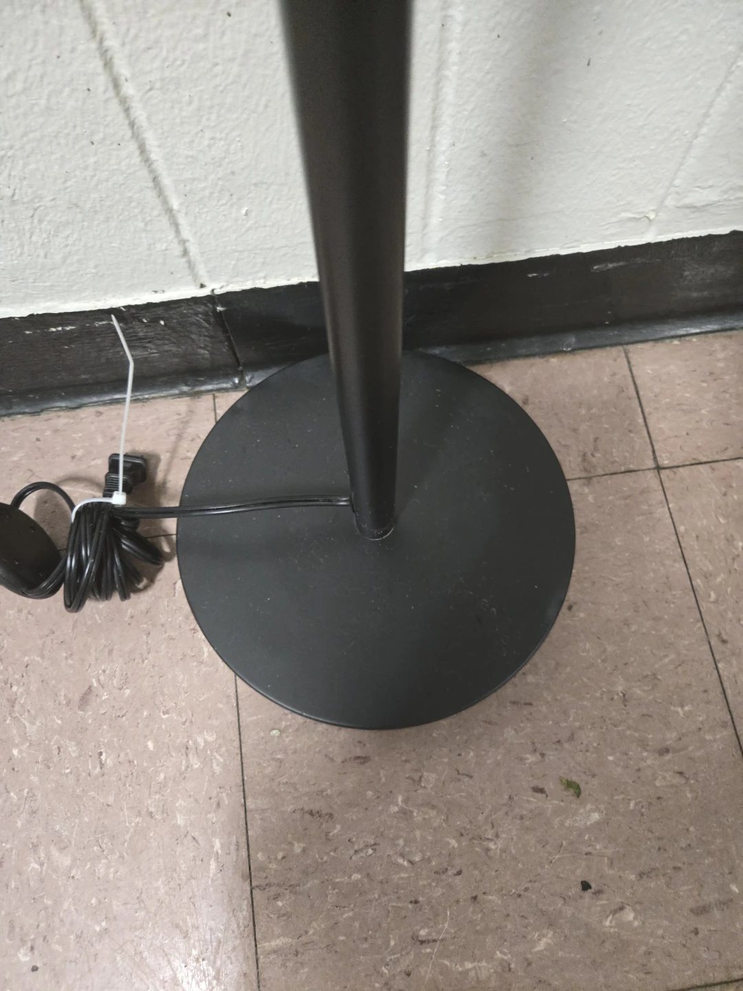 Gray Arc Floor Lamp with Fabric Shade - photo 5
