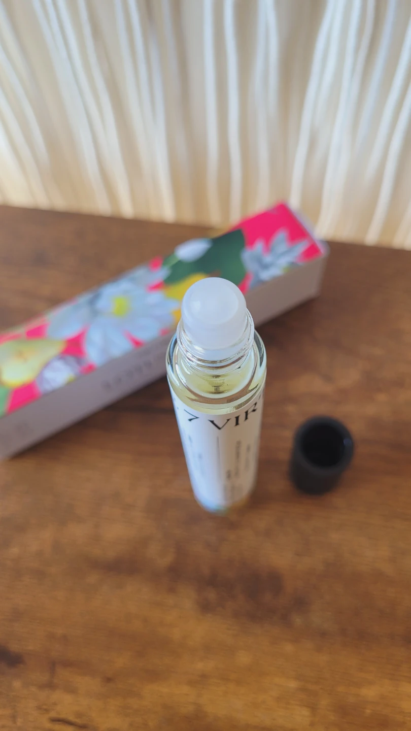 The 7 Virtues Lotus Pear Eau de Parfum Rollerball – 11ml - photo 5