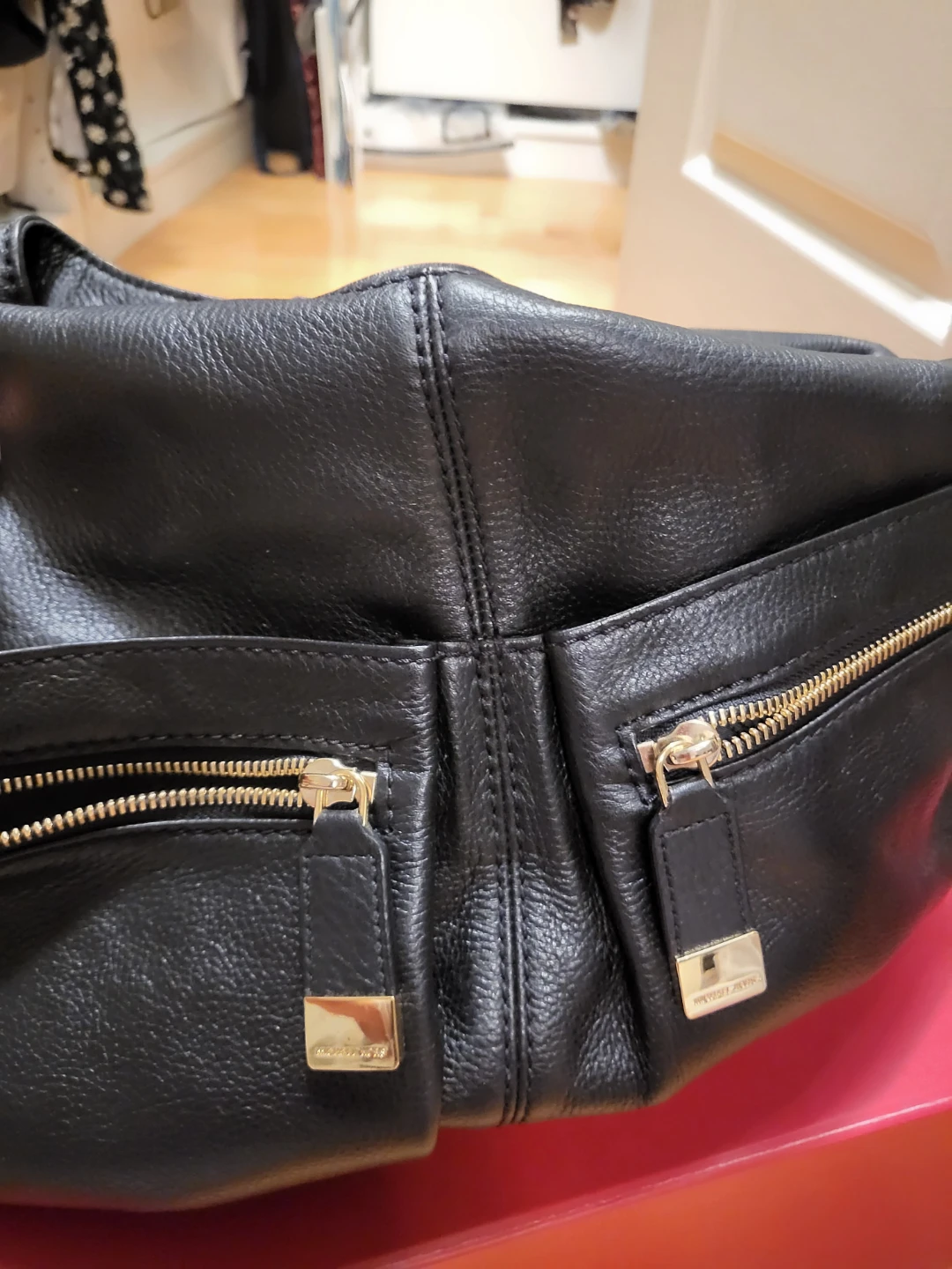 Michael Kors Black Leather Hobo Bag - photo 2