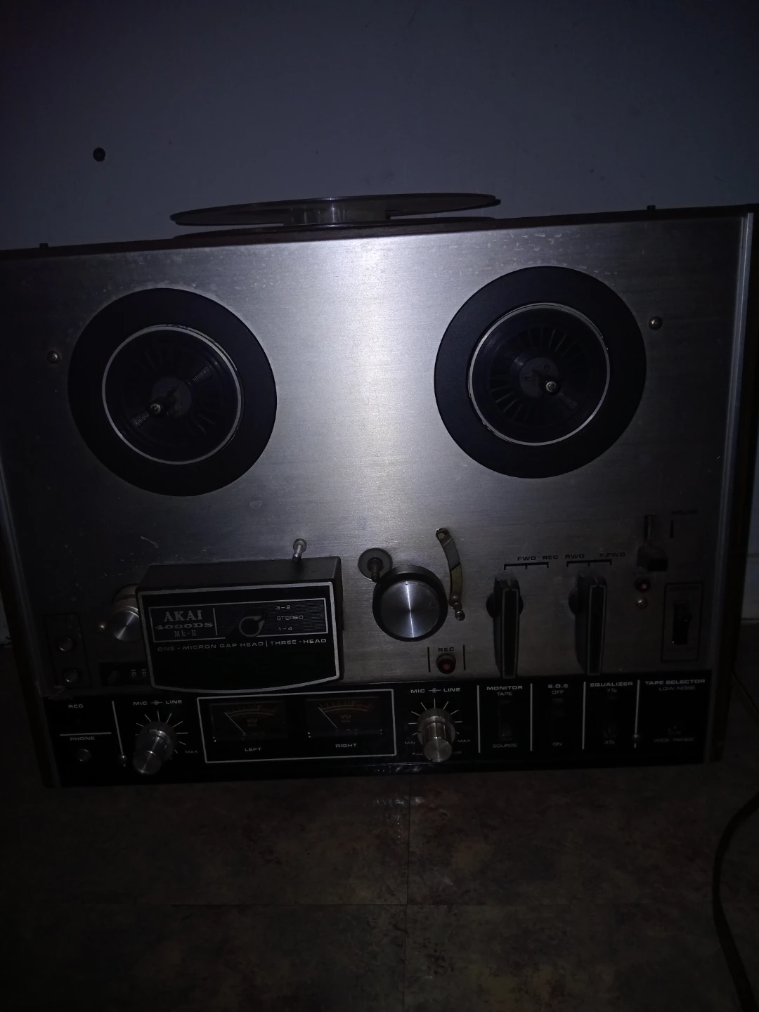 AKAI 4000DS Mk-II Reel-to-Reel - photo 3